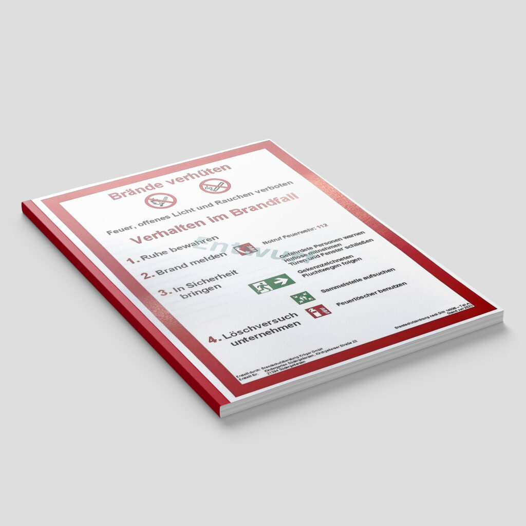 Gedruckte Brandschutzanleitung mit Verhaltensregeln im Brandfall, gestaltet in rot-weißem Design.